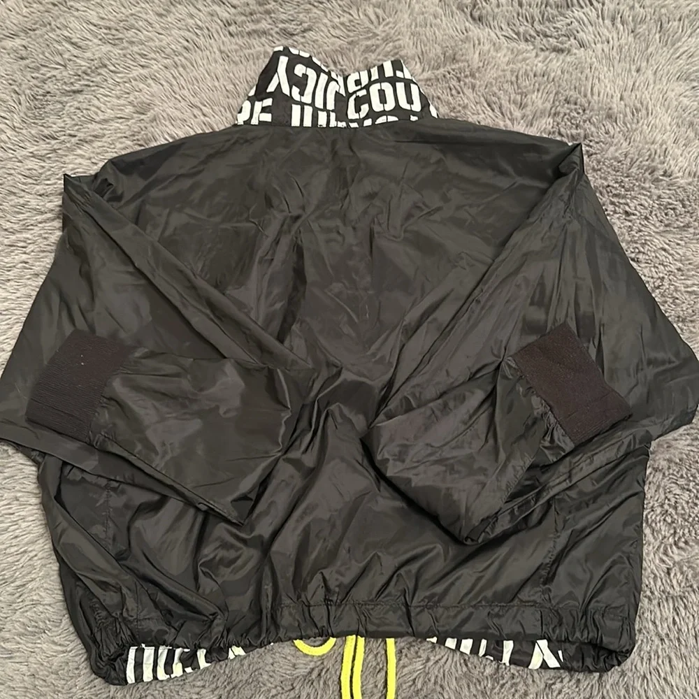 Juicy by Juicy Couture Colorblock Monogram Quarter Zip Windbreaker Size Small - Picture 7 of 7